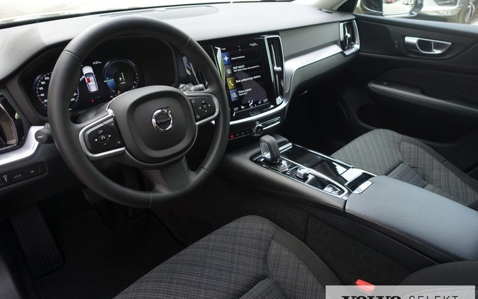 Volvo V60 cena 159900 przebieg: 84000, rok produkcji 2022 z Rumia małe 529